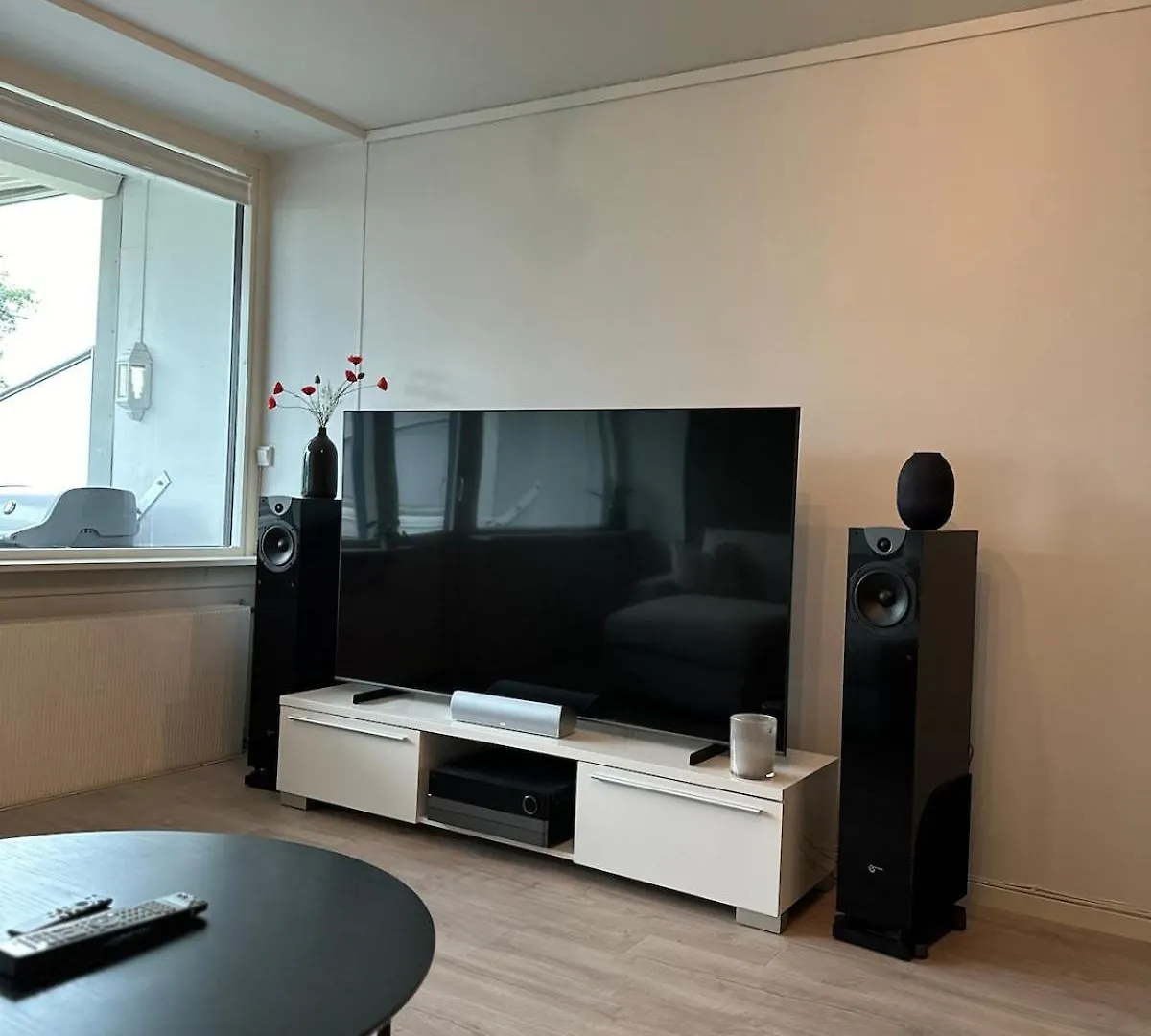 1 Bedroom Apartment With Terrace Bergen 0*,